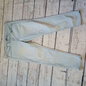 American Eagle Light Wash Super Stretch Taper Ankle Jean 14